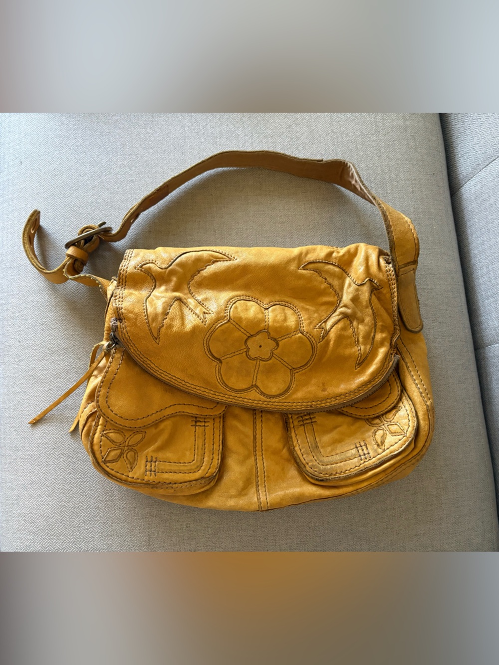 Lucky Brand Mustard Yellow Floral Appliqué Stash Shoulder Bag Purse